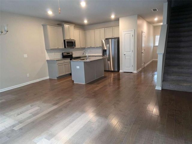 7055 Mimosa Bluff, Lithonia, GA 30038