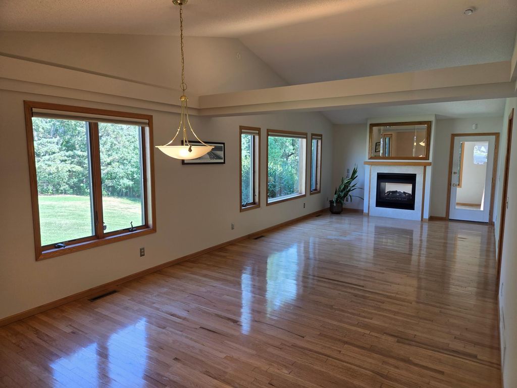 5853 Oxboro Avenue N, Stillwater, MN 55082 — photo 2