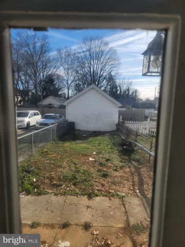 33 E GRAMBY ST, Manheim, PA 17545