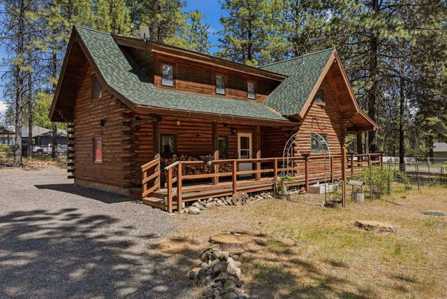 14816 W Maybob Rd, Nine Mile Falls, WA 99026