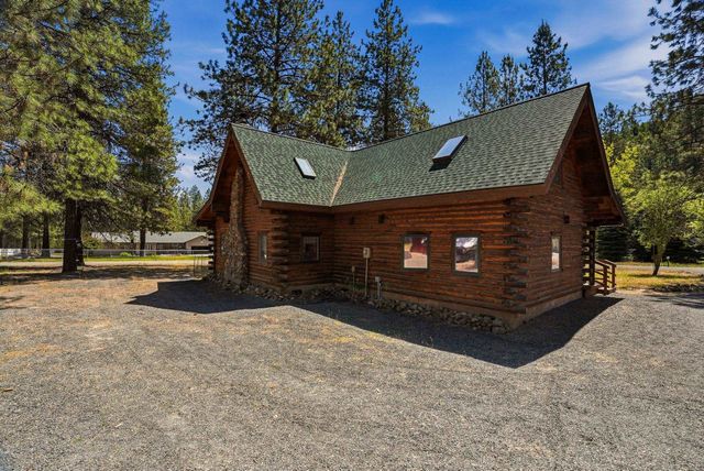 14816 W Maybob Rd, Nine Mile Falls, WA 99026
