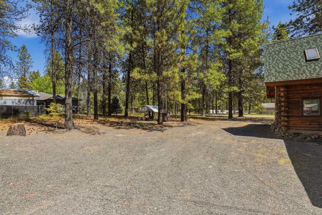 14816 W Maybob Rd, Nine Mile Falls, WA 99026