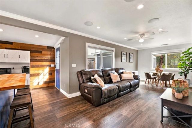 20101 E Clark Avenue, Orange, CA 92869