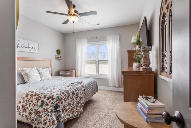 7 Prairie Trail, Monticello, IL 61856