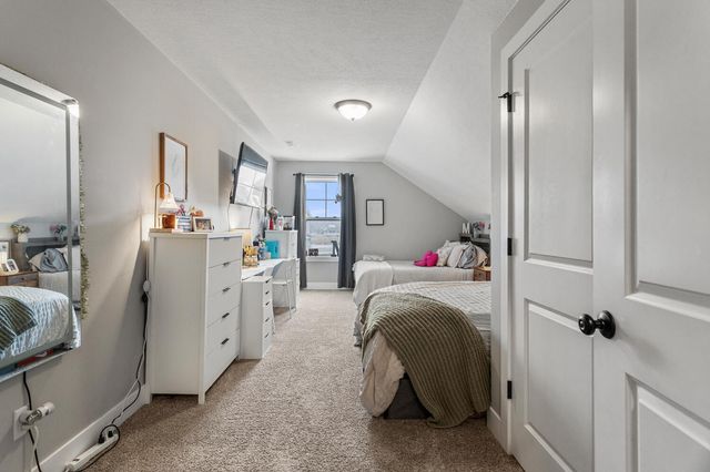 7 Prairie Trail, Monticello, IL 61856