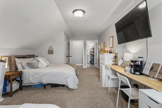 7 Prairie Trail, Monticello, IL 61856