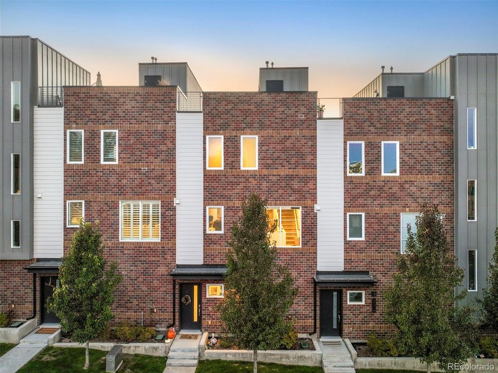 3541 S Emerson Street C, Englewood, CO 80113