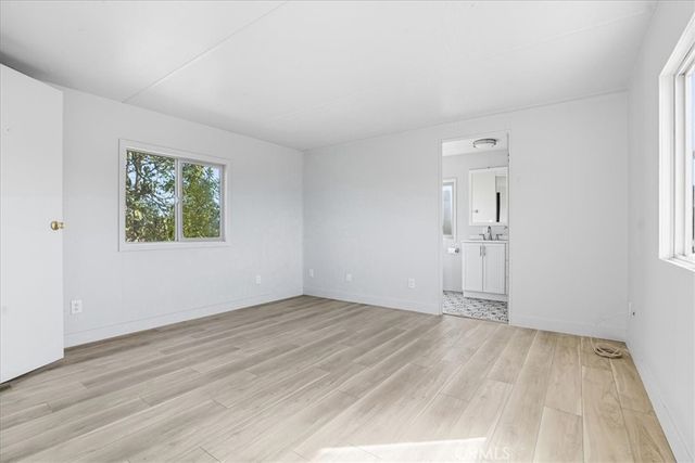 2935 E Clark, Santa Maria, CA 93455