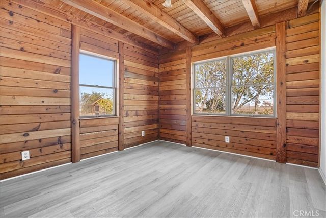 2935 E Clark, Santa Maria, CA 93455