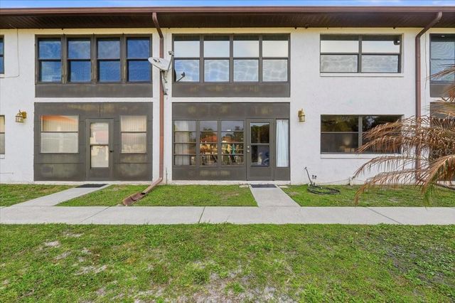 2903 GRANADA COURT 2903, Lake Wales, FL 33898