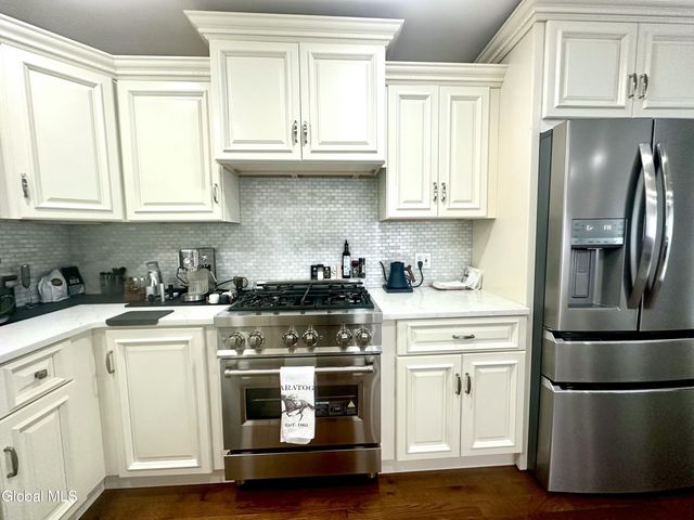 111-113 East Avenue, Saratoga Springs, Inside, NY 12866