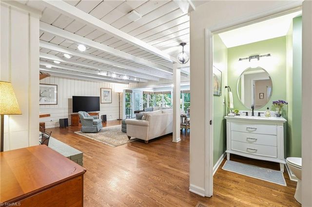 3585 Milhaven Road, Winston-salem, NC 27106
