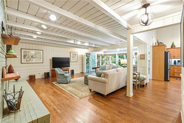 3585 Milhaven Road, Winston-salem, NC 27106