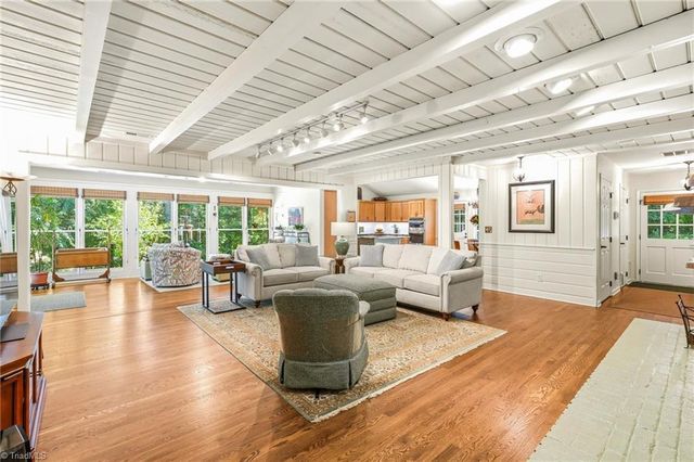 3585 Milhaven Road, Winston-salem, NC 27106