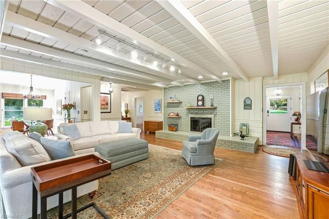 3585 Milhaven Road, Winston-salem, NC 27106