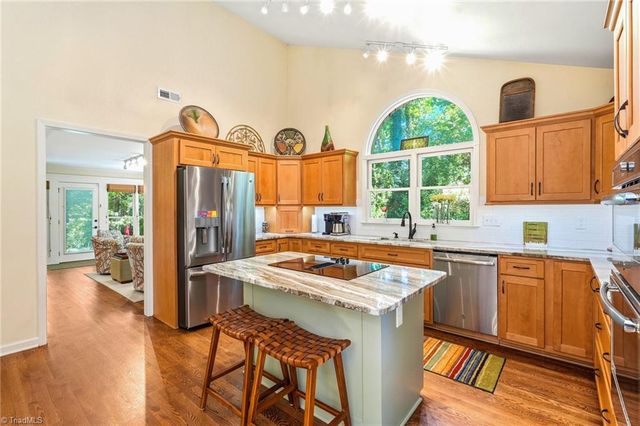 3585 Milhaven Road, Winston-salem, NC 27106