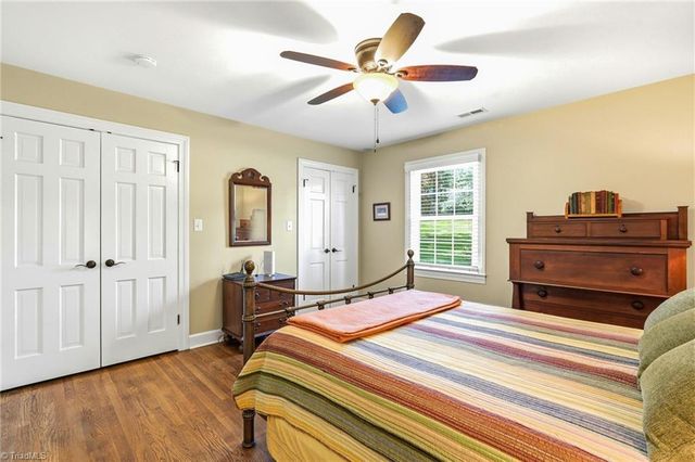 3585 Milhaven Road, Winston-salem, NC 27106