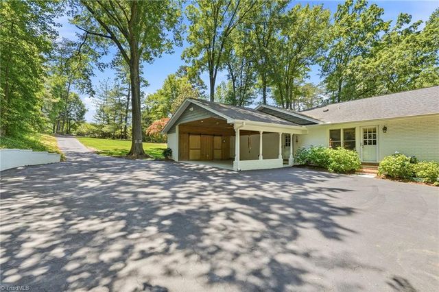 3585 Milhaven Road, Winston-salem, NC 27106
