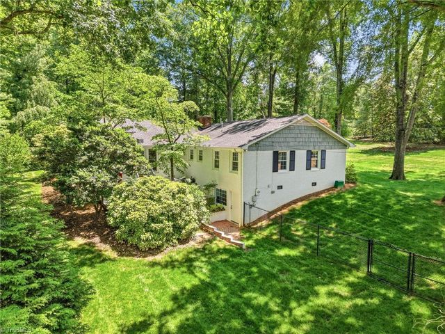 3585 Milhaven Road, Winston-salem, NC 27106