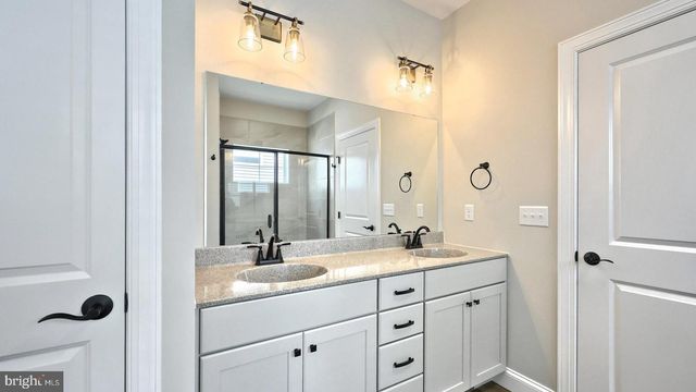 204 PINNACLE RIDGE DR, Annville, PA 17003