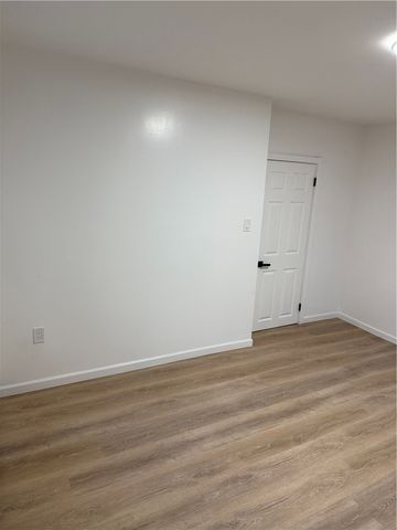 9 Octavia Street, Providence, RI 02909