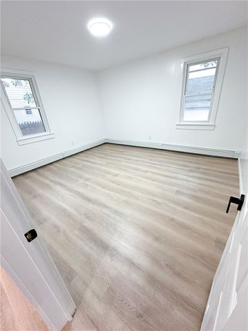 9 Octavia Street, Providence, RI 02909