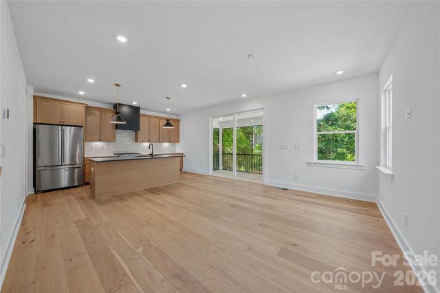 2812 Phillips Avenue, Charlotte, NC 28208