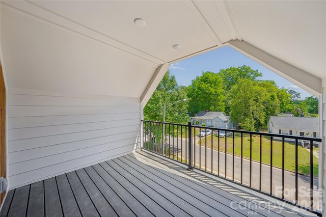 2812 Phillips Avenue, Charlotte, NC 28208