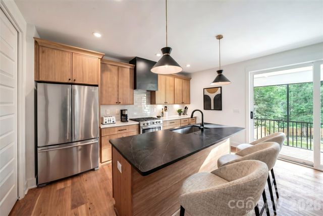 2812 Phillips Avenue, Charlotte, NC 28208