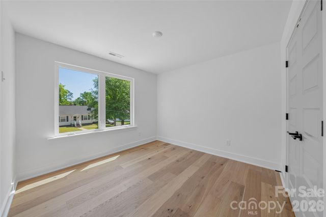 2812 Phillips Avenue, Charlotte, NC 28208