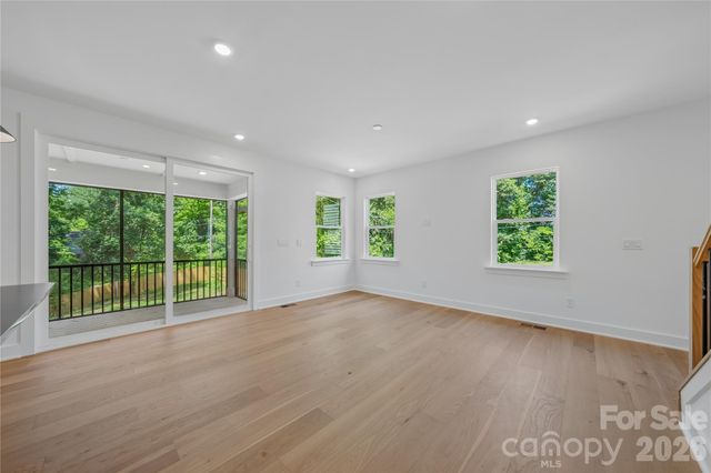 2812 Phillips Avenue, Charlotte, NC 28208