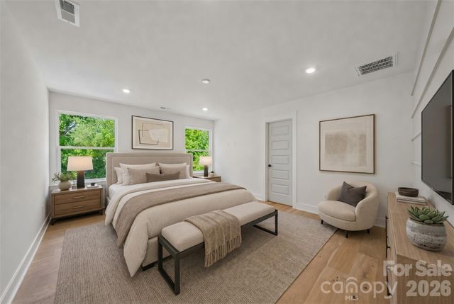 2812 Phillips Avenue, Charlotte, NC 28208