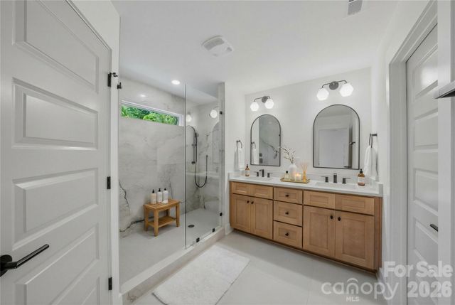2812 Phillips Avenue, Charlotte, NC 28208
