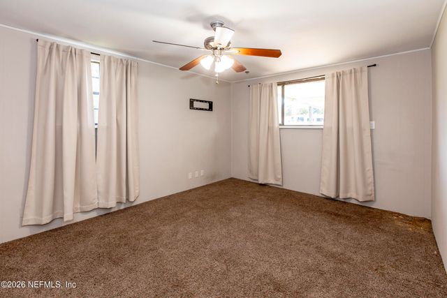 2233 LA VALLE Drive, Jacksonville, FL 32210