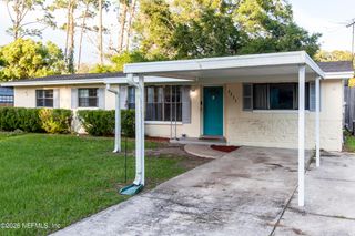 2233 LA VALLE Drive, Jacksonville, FL 32210