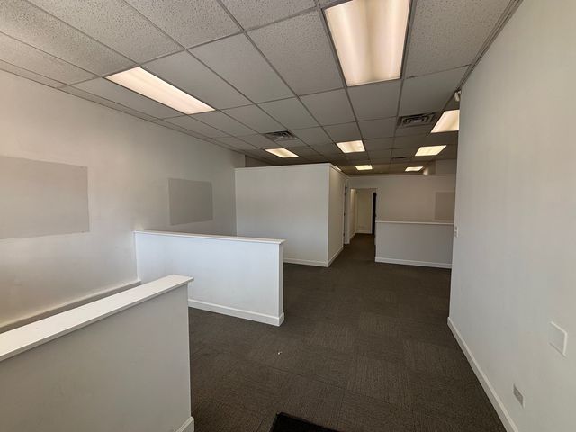 2008 W Chicago Avenue, Chicago, IL 60622