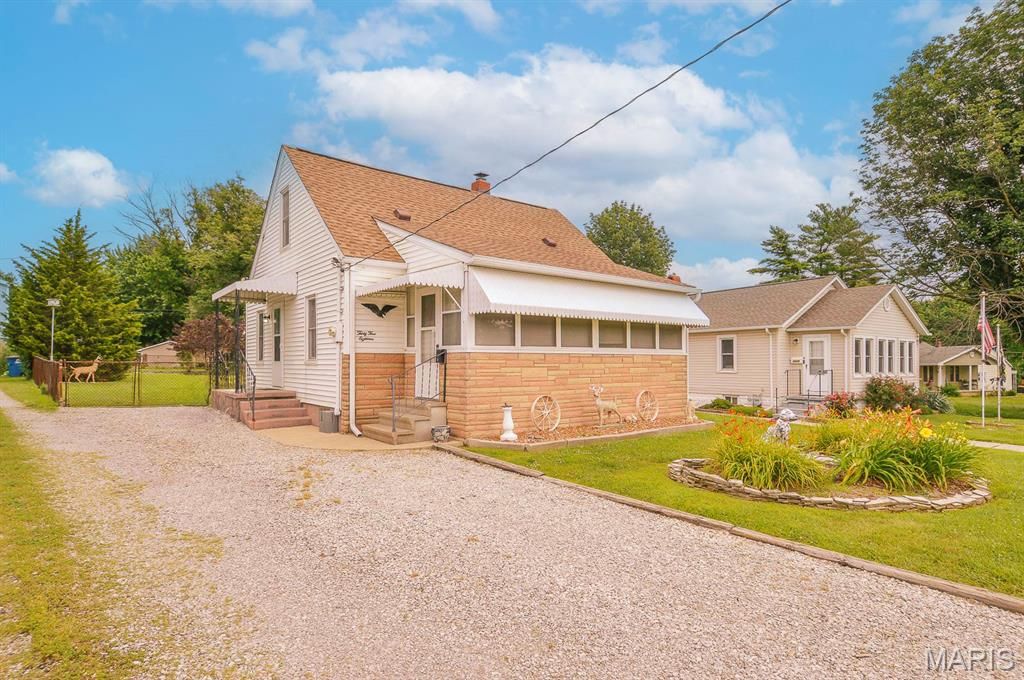 3518 Oscar Avenue, Alton, IL 62002