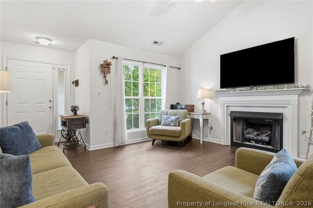 156 Kensington Way, Aberdeen, NC 28315