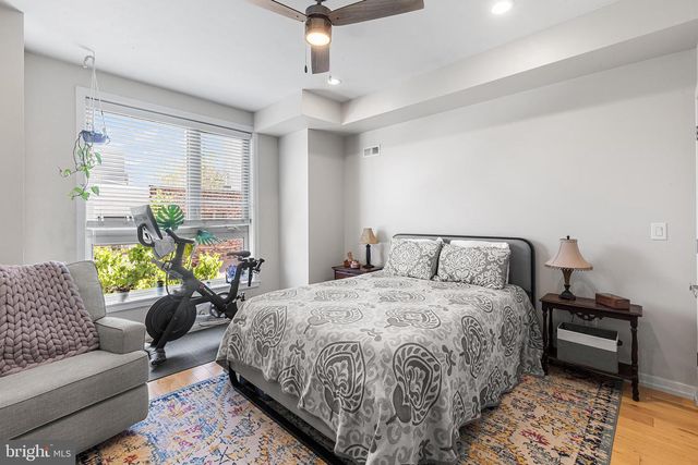 1204 S BUCKNELL ST, Philadelphia, PA 19146