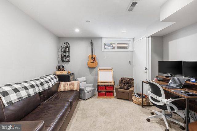 1204 S BUCKNELL ST, Philadelphia, PA 19146