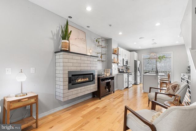 1204 S BUCKNELL ST, Philadelphia, PA 19146