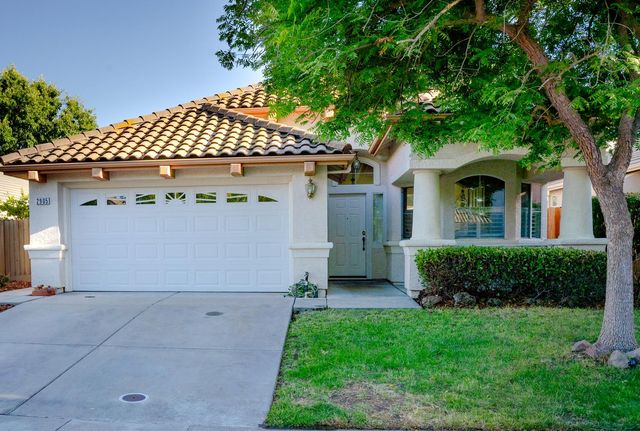 2905 Dinwiddie Way, Elk Grove, CA 95758