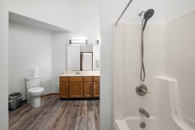 4176 Mallard Court, Bettendorf, IA 52722