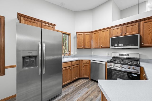 4176 Mallard Court, Bettendorf, IA 52722