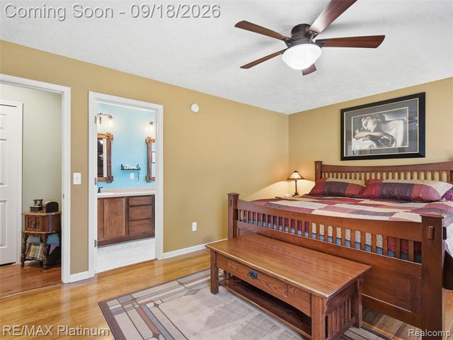 365 Saddlevalley Court, Linden, MI 48451