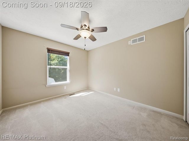 365 Saddlevalley Court, Linden, MI 48451