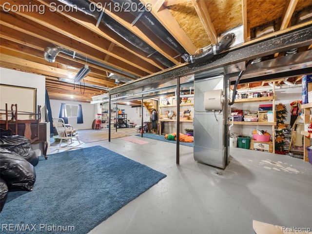 365 Saddlevalley Court, Linden, MI 48451
