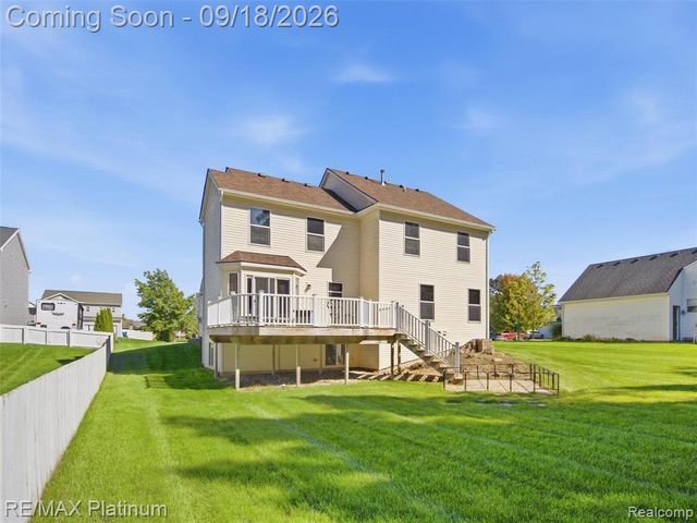 365 Saddlevalley Court, Linden, MI 48451