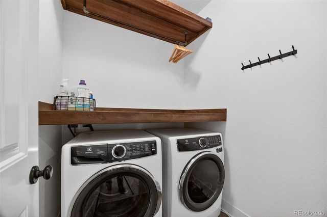 10107 Tall Oaks Street, Parker, CO 80134