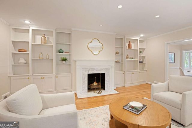 1250 Oakdale Road NE, Atlanta, GA 30307